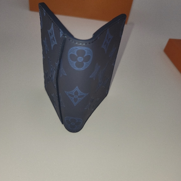 Authentic Louis Vuitton Wallet - Picture 4 of 5